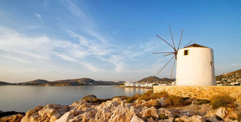 Villa Andriana Paros | Traditional Cycladic Apartments | Parikia Paros | https://villaandrianaparos.gr | +30.6909.885944