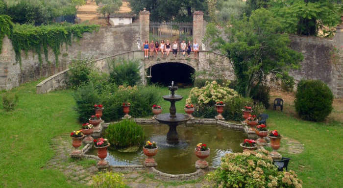 Villa Andriana Paros | Traditional Cycladic Apartments | Parikia Paros | https://villaandrianaparos.gr | +30.6909.885944